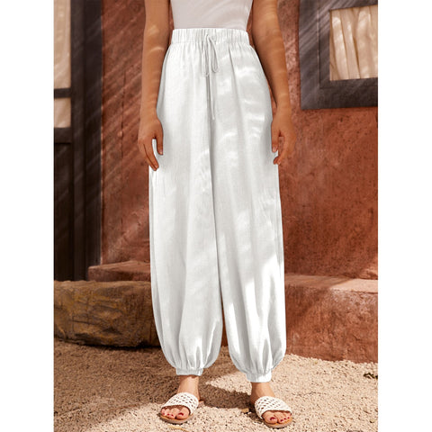 White All-Over Print Women's Carrot Pants